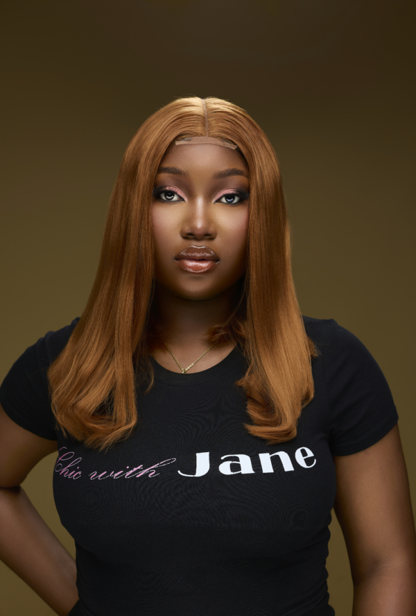 K75A7087 Closure Bob Wig Gold