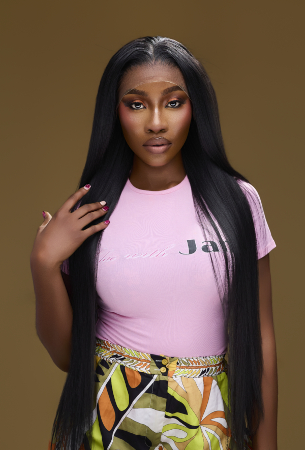 Straight Full Frontal Black