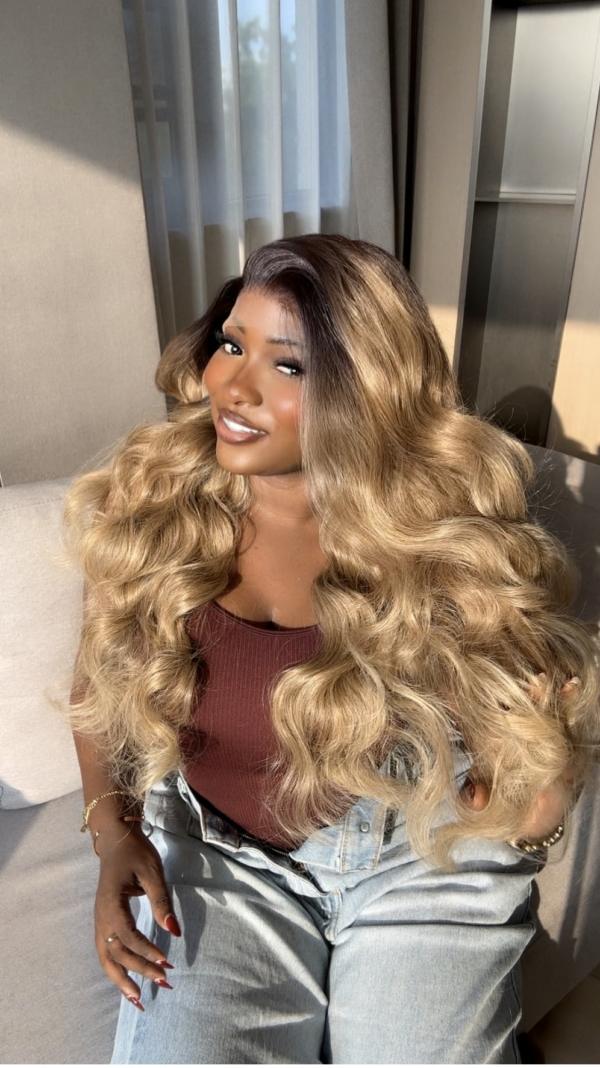 Preorder: Blonde Bodywave Frontal Wig