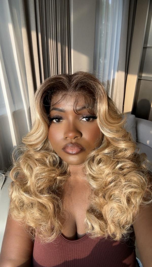 Preorder: Short Blonde Bodywave Frontal Wig