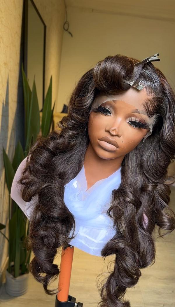IMG_0932 Bodywave Full Frontal Brown (5 bundles)